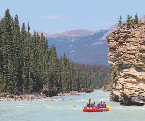 Jasper: Canyon Run Family Whitewater Rafting – British Columbia, Canada