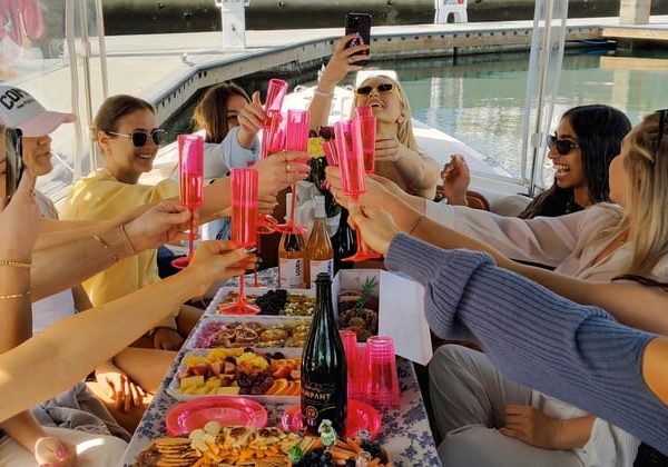 Karaoke Boat Cruise ( Drinks included) LA’s best attraction – Los Angeles, California