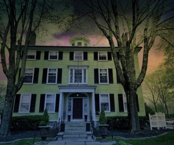 Kennebunkport: Haunted Ghost Walking Tour – Kennebunkport, Maine