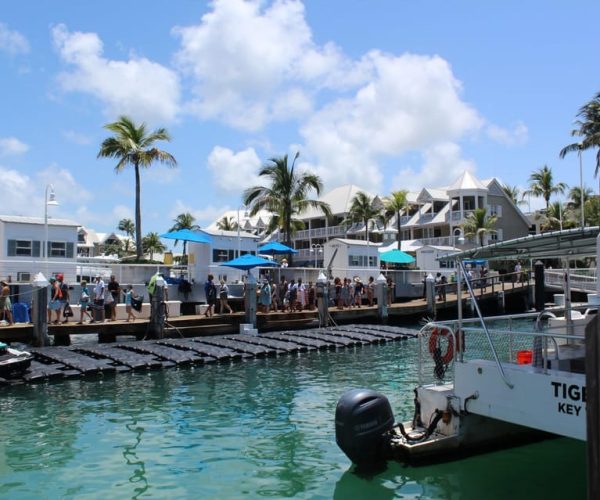 Key West Tour and Coral Reef Snorkeling with Open Bar – Key West, Florida