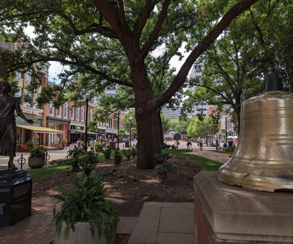 Knoxville: Self-Guided Scavenger Hunt Walking Tour – Knoxville, Tennessee