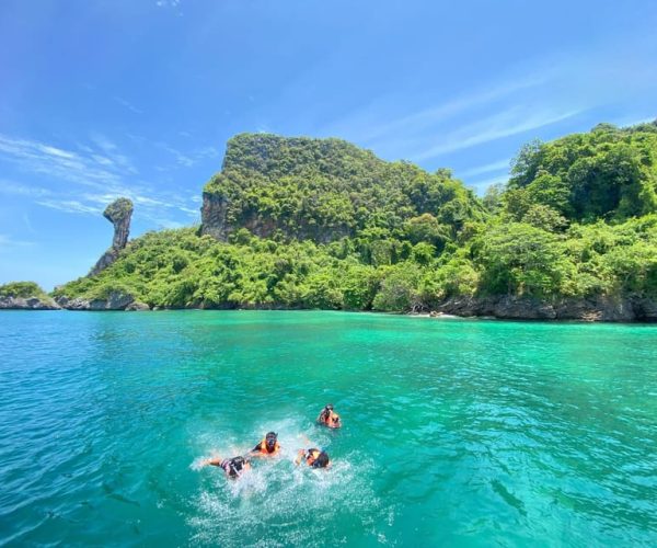 Krabi 4 Island One Day Tour by Speed boat or Longtail boat – Krabi, Thailand