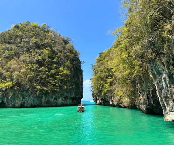 Krabi: Hong Islands Longtail Private Boat Trip & Snorkeling – Krabi Province, Thailand