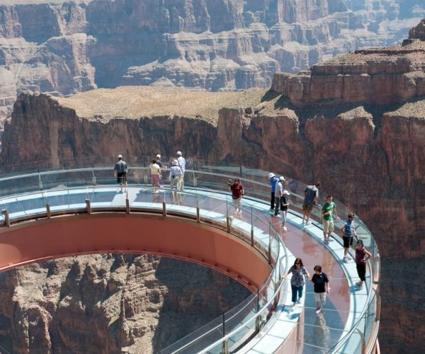 Las Vegas: Grand Canyon West Bus Tour with Guided Walk – Grand Canyon West Rim, Arizona