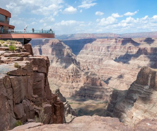 Las Vegas: Grand Canyon West Rim Tour with Hoover Dam Stop – Grand Canyon West Rim, Arizona