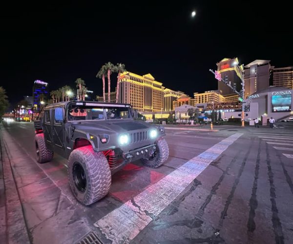 Las Vegas: Military Hummer H1 Rental with GPS Tourist Route – Las Vegas, Nevada