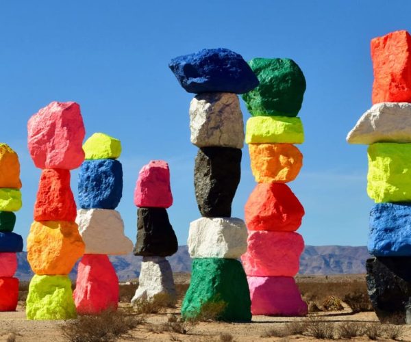 Las Vegas: Mojave Desert, 7 Magic Mountains, Vegas Sign Tour – Seven Magic Mountains, Nevada