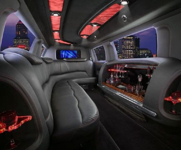 Los Angeles: Private Sightseeing Tour in a Limousine – 4hrs – Los Angeles, California