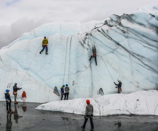 MATANUSKA GLACIER: BACKCOUNTRY ICE CLIMB – Anchorage, Alaska