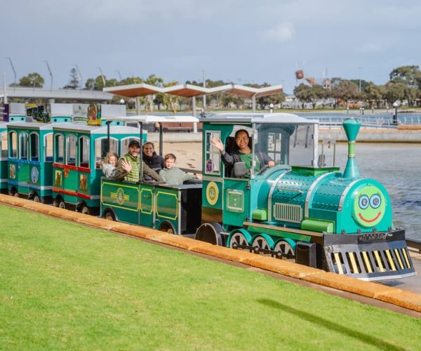 Mabdjar Bay Merry Fun Train – Mandurah, Australia