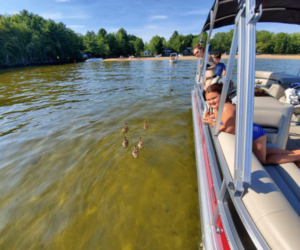 Maine: Charter Bowliner Boat Rides on the Penobscot River – Penobscot River, Maine