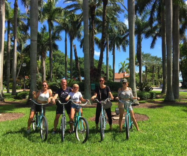 Miami: South Beach Bike Rental – Miami, Florida