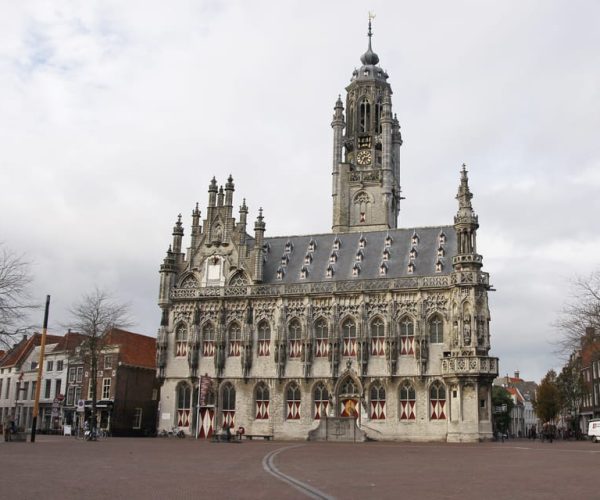 Middelburg: Escape Tour – Self-Guided Citygame – Middelburg, Netherlands