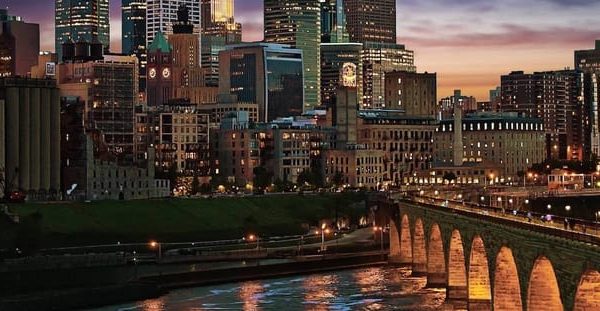 Minneapolis River Walk: Self-Guided Audio Tour – Minneapolis, Minnesota