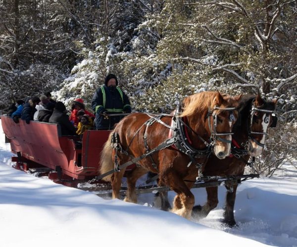 Mont-Tremblant: Sleigh Ride w/ Storytelling & Hot Chocolate – Quebec, Canada