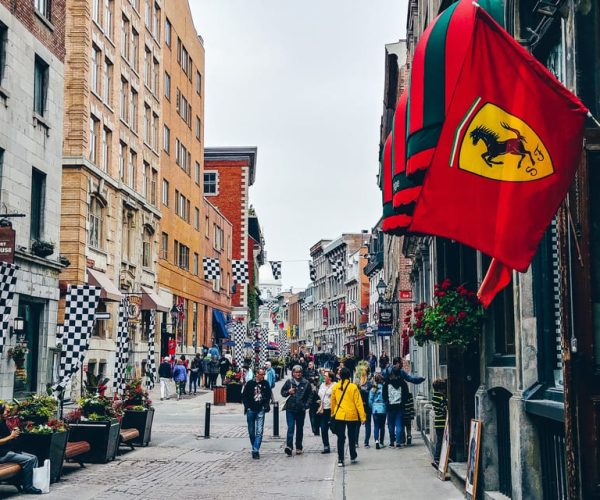 Montreal: Explore Old Montreal Small-Group Walking Tour – Quebec, Canada