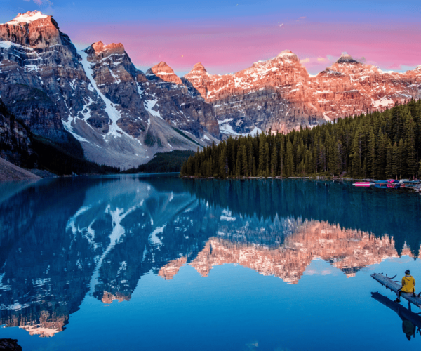 Moraine Lake Sunrise & Lake Louise Tour Unique experience – Moraine Lake, Canada