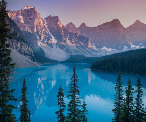 Moraine Lake Sunrise Tour – Valley of the Ten Peaks, Banff National Park, Canada