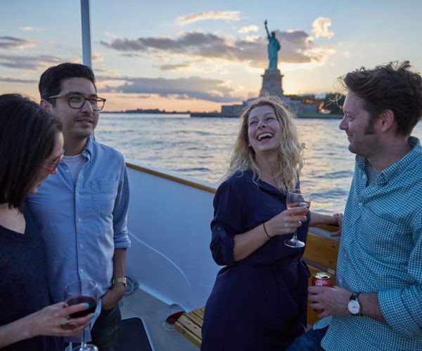 NYC: Day Cruise on Small Yacht with Statue of Liberty Views – New York City, New York