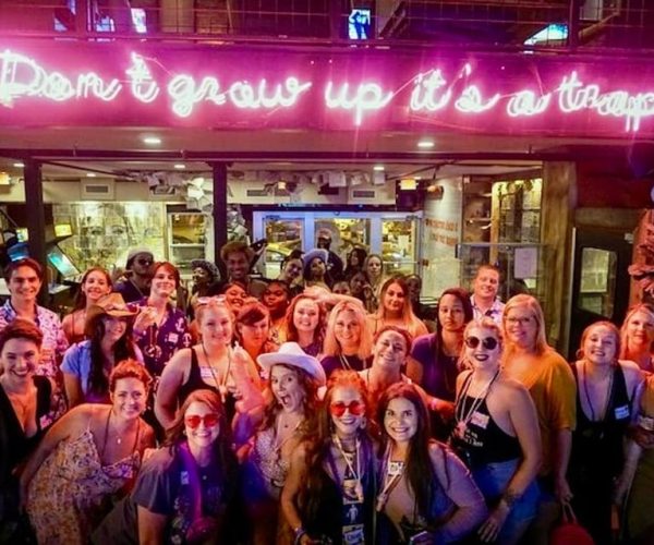 Nashville: Bar and Club Crawl with VIP Entry – Nashville, Tennessee