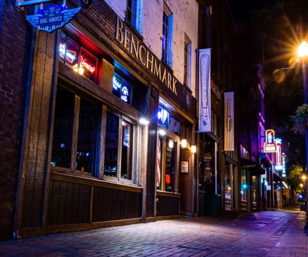 Nashville: Music City Ghosts & Hauntings Guided Walking Tour – Nashville, Tennessee