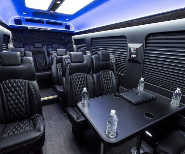 Nashville: Party Bus Experience – Nashville, Tennessee