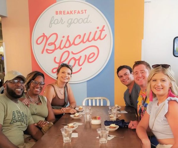 Nashville: The Gulch Walking & Tasting Food Tour – Nashville, Tennessee