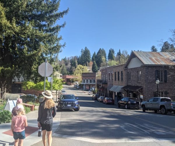 Nevada City, California: Scavenger Hunt Walking Tour – Nevada City, California