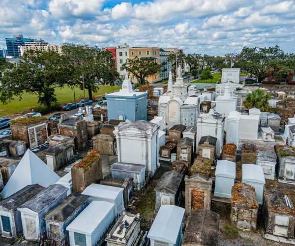 New Orleans: Walking Tour Inside St. Louis Cemetery No. 1 – Louisiana, United States