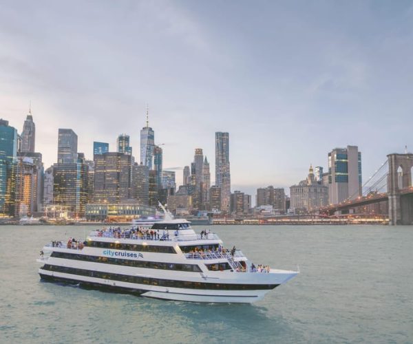 New York City: Brunch, Lunch, or Dinner Buffet River Cruise – New York City, New York