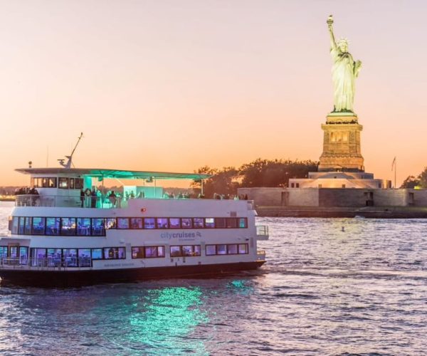 New York City: Harbor Cruise with Brunch Buffet from Pier 15 – New York City, New York