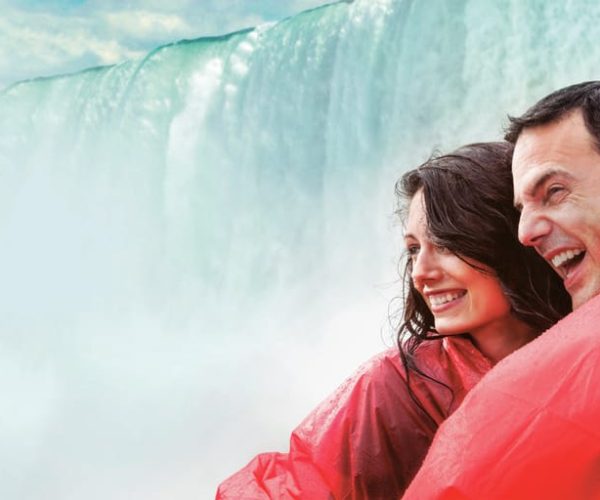 Niagara Falls, Canada: Sightseeing Tour with Boat Ride – Ontario, Canada