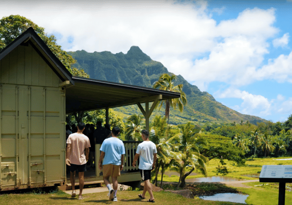 Oahu: Kualoa Farm and Secret Island Tour by Trolley – Kaneohe, Hawaii