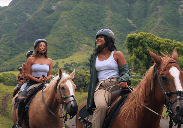 Oahu: Kualoa Hills and Valleys Horseback Riding Tour – Kaneohe, Hawaii