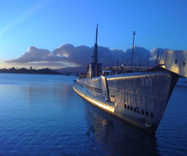 Oahu: Pearl Harbor Round-Trip Shuttle – Pearl Harbor Aviation Museum, Hawaii