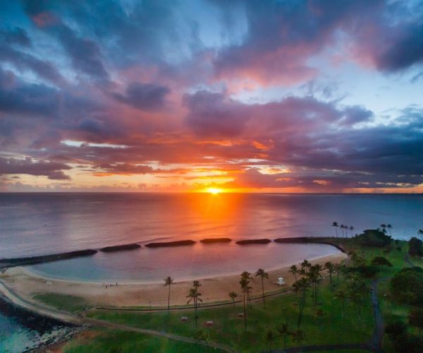 Oahu: Waikiki Sunset Doors On or Doors Off Helicopter Tour – Honolulu, Hawaii