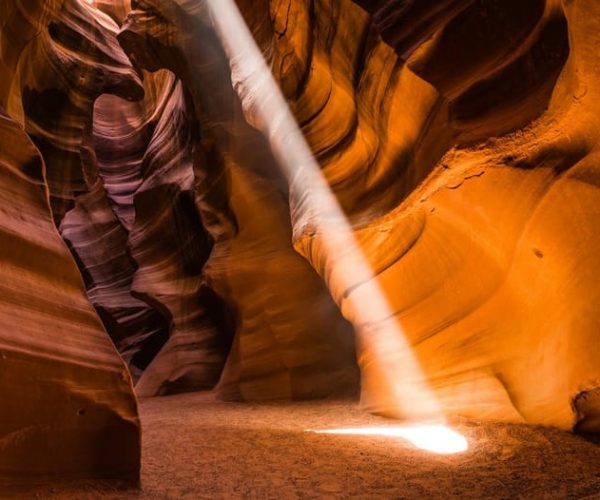 Page: Upper Antelope Canyon Sightseeing Tour w/ Entry Ticket – Upper Antelope Canyon, Arizona