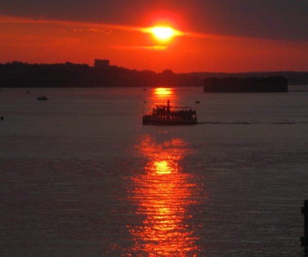 Portland: Casco Bay Sunset and Lighthouse Cruise – Portland, Maine