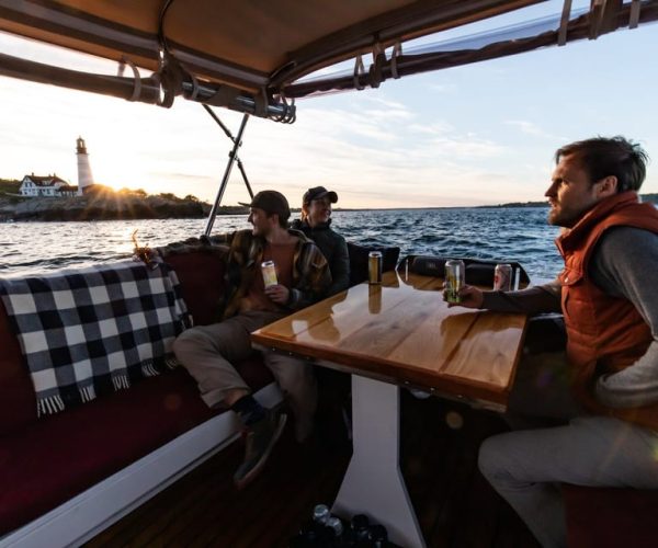 Portland: Private Charter on a Vintage Lobster Boat – Casco Bay, Maine