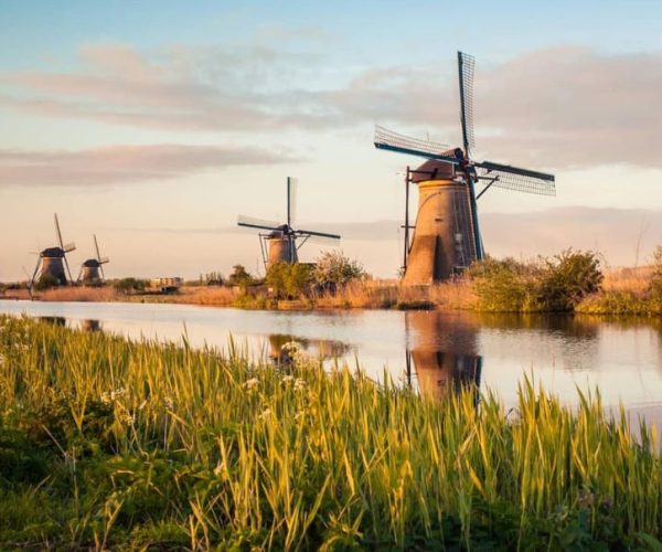 Private tour: From Amsterdam to Windmills & Giethoorn – North Holland, Netherlands