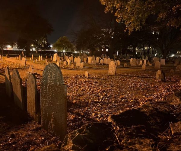 Salem, MA: Specters & Apparitions: a Ghost Hunting Tour – Salem, Massachusetts