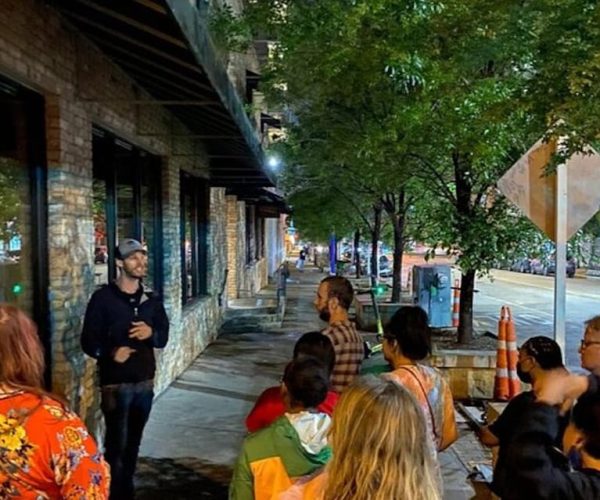 San Antonio: Ghosts and True Crime Guided Walking Tour – San Antonio, Texas