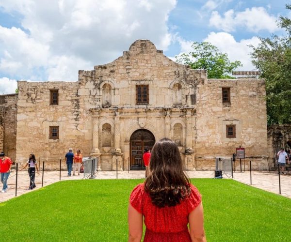 San Antonio: Icons of San Antonio Walking Tour – San Antonio, Texas