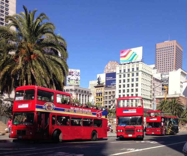 San Francisco: Hop-On Hop-Off Deluxe Bus Tour with 20 Stops – San Francisco, California