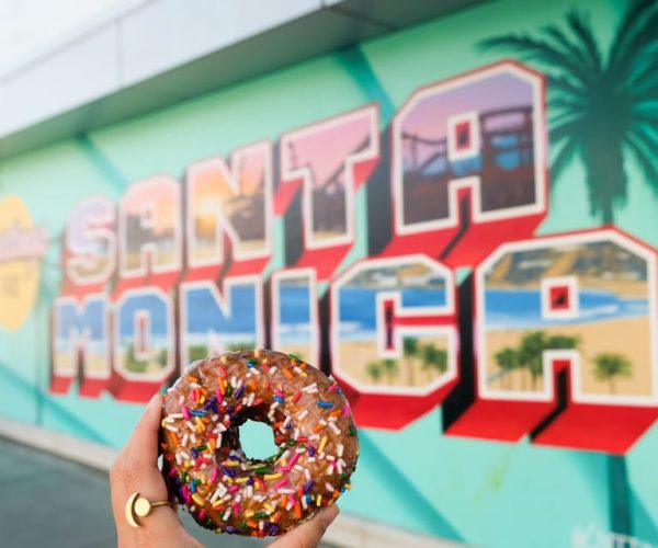 Santa Monica Donut Adventure by Underground Donut Tour – Los Angeles, California