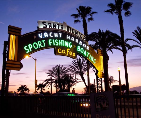 Santa Monica: Ghosts and Phantoms of the Pier Walking Tour – Santa Monica, California