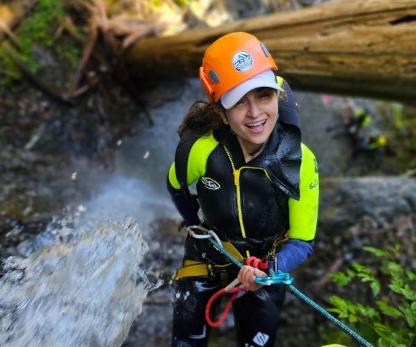 Seattle: Waterfall Canyoning Adventure + Photo Package! – Mount Baker-Snoqualmie National Forest, Washington