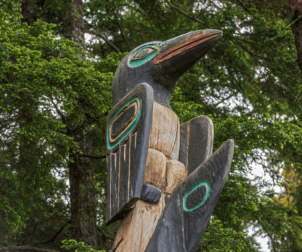 Sitka: Totem Poles, Raptor Centre, & Fortress of Bears Tour – Sitka, Alaska