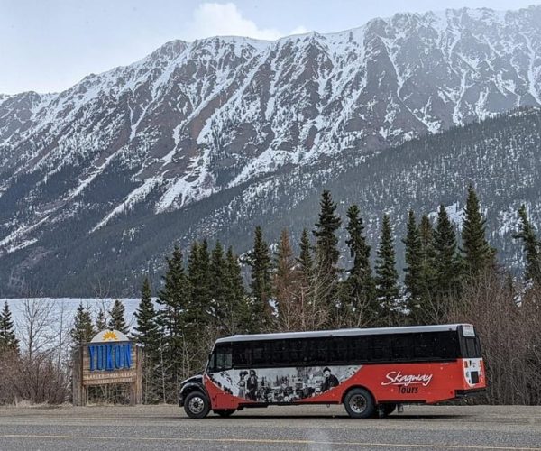 Skagway: Klondike Highway & Yukon Bus Tour with Husky Kennel – Skagway, Alaska