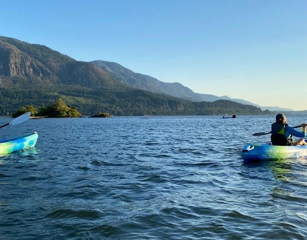 Columbia Gorge Kayak Tour – Columbia River Gorge, Oregon